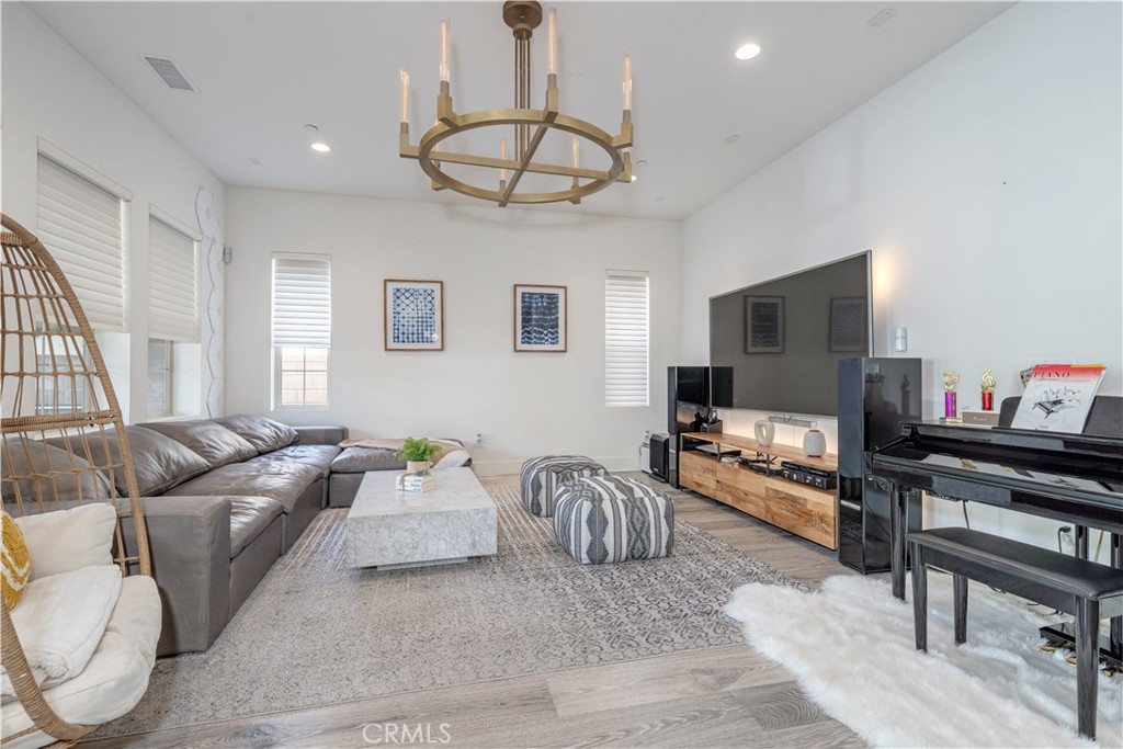 17341 Juniper Lane