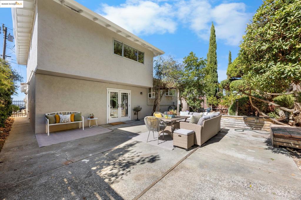 FAIRMONT TERRACE - Residential