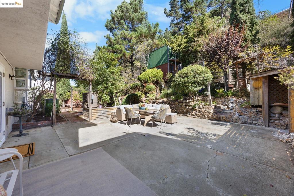 FAIRMONT TERRACE - Residential