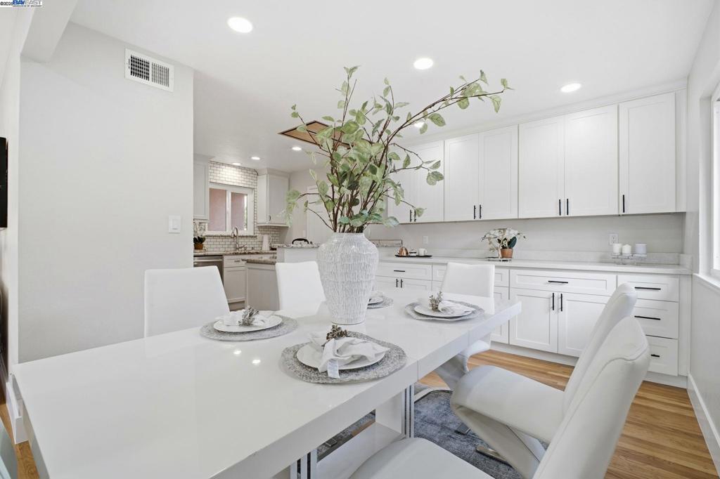 MEDALLION - Residential