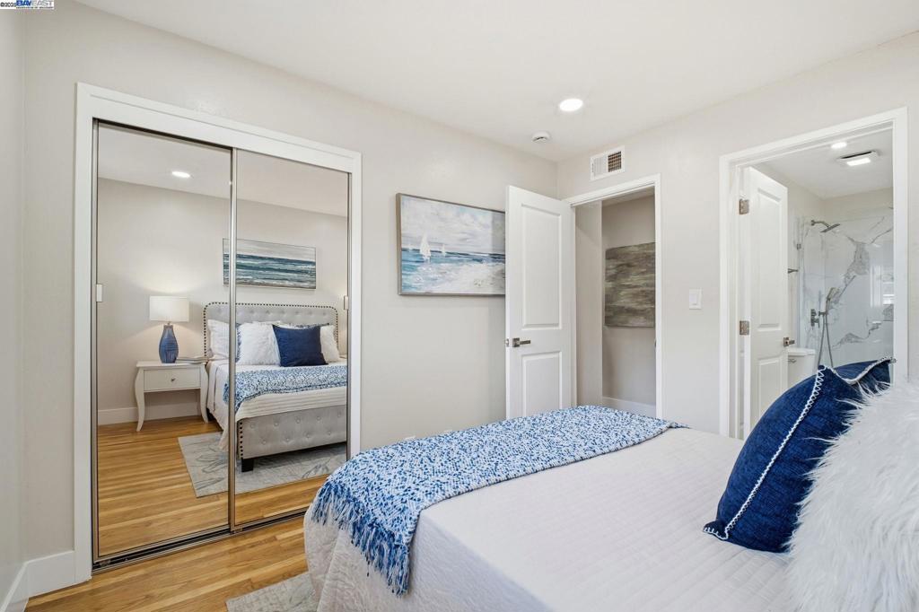 MEDALLION - Residential