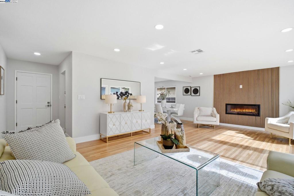 MEDALLION - Residential