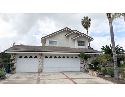 19852 E Round Hill Walnut CA 91789