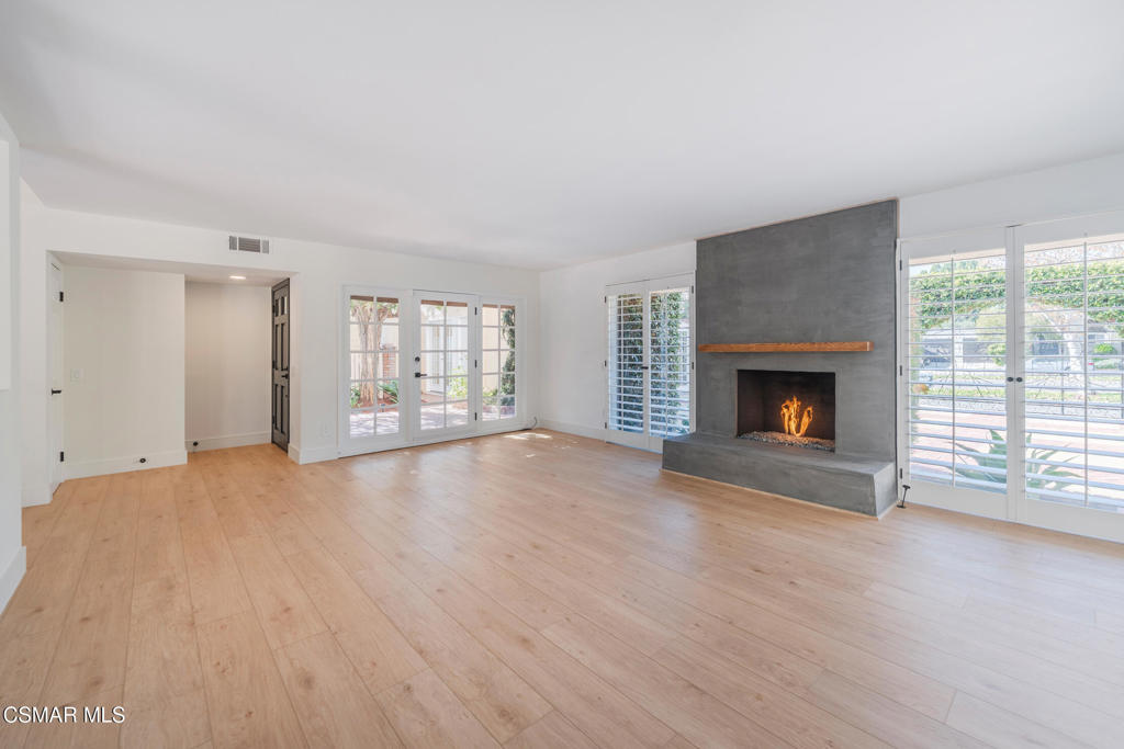 First Neighborhood/Custom-705 - 705 - Residential Lease