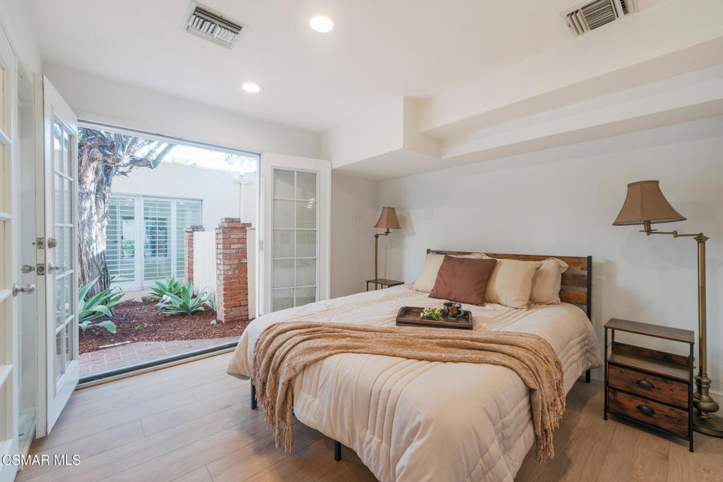 First Neighborhood/Custom-705 - 705 - Residential Lease