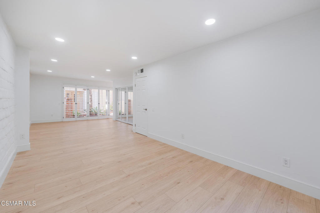 First Neighborhood/Custom-705 - 705 - Residential Lease