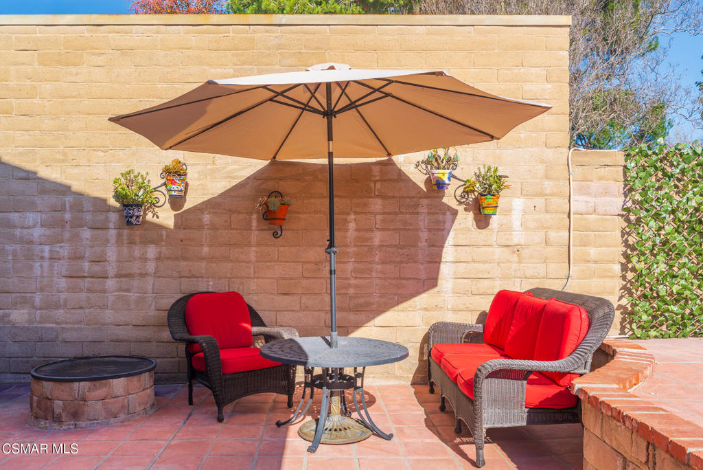 First Neighborhood/Custom-705 - 705 - Residential Lease