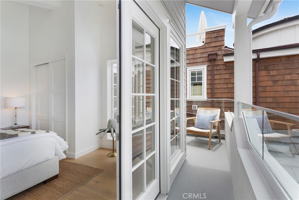 Corona del Mar South of PCH (CDMS) - Residential Lease