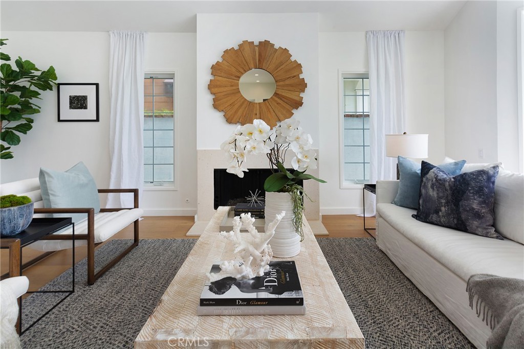Corona del Mar South of PCH (CDMS) - Residential Lease