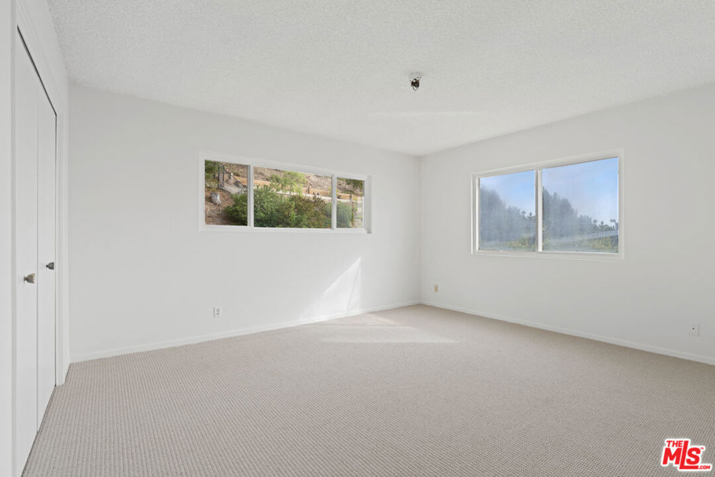 Pacific View Estates - Residential