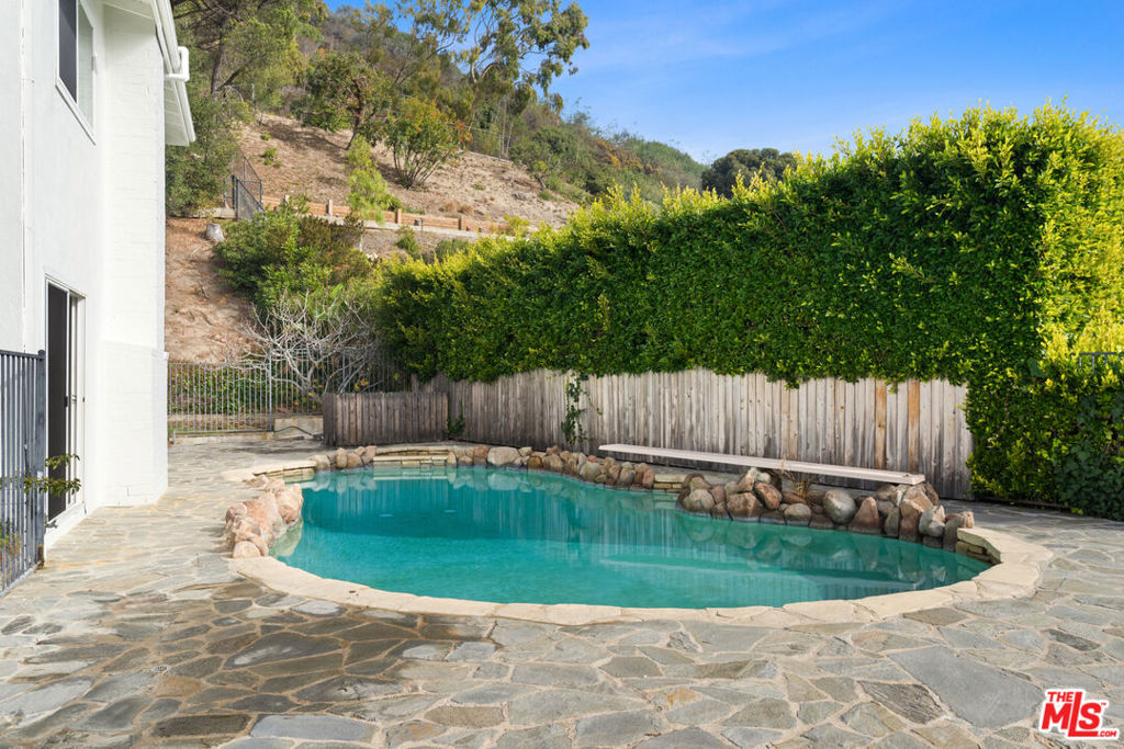 Pacific View Estates - Residential