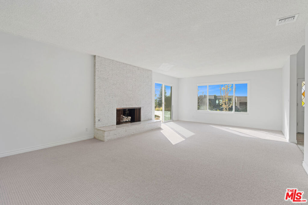 Pacific View Estates - Residential