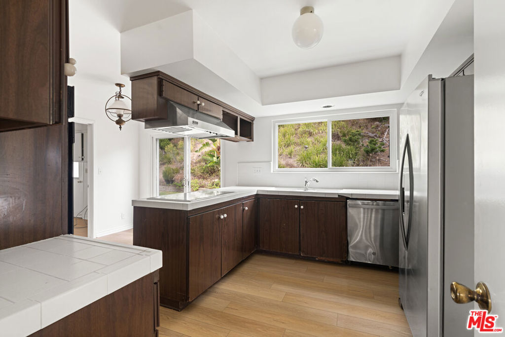 Pacific View Estates - Residential