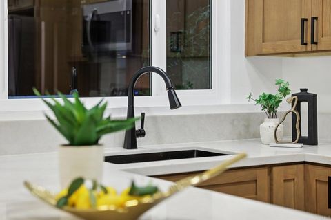 2600 Torrey Pines Road A13 La Jolla CA 92037