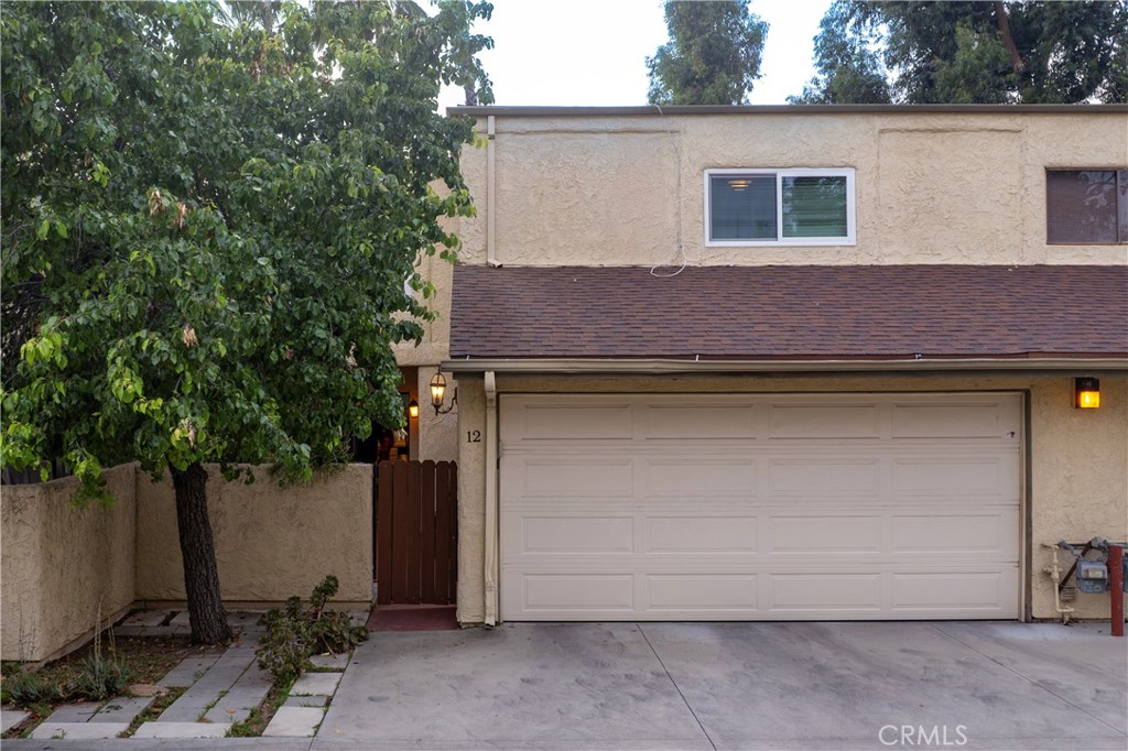 20807 Roscoe Boulevard 12