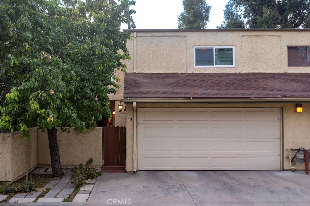 20807 Roscoe Boulevard 12