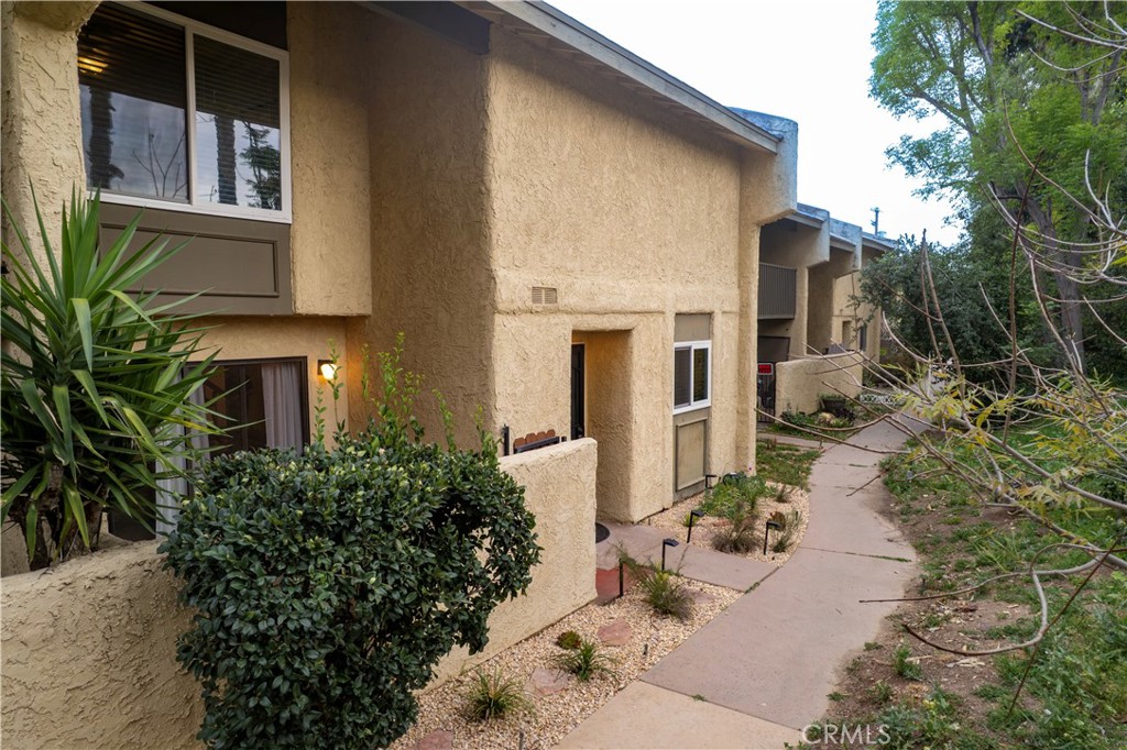 20807 Roscoe Boulevard 12