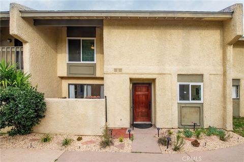 20807 Roscoe Boulevard 12 Winnetka CA 91306