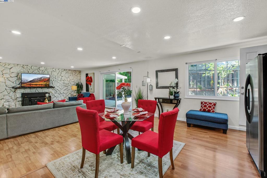 CASTRO VALLEY HT - Residential