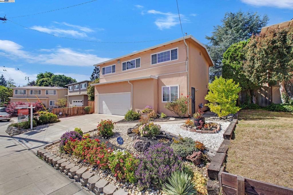 CASTRO VALLEY HT - Residential