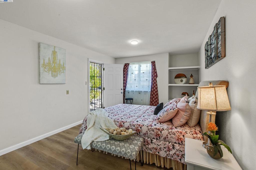 CASTRO VALLEY HT - Residential