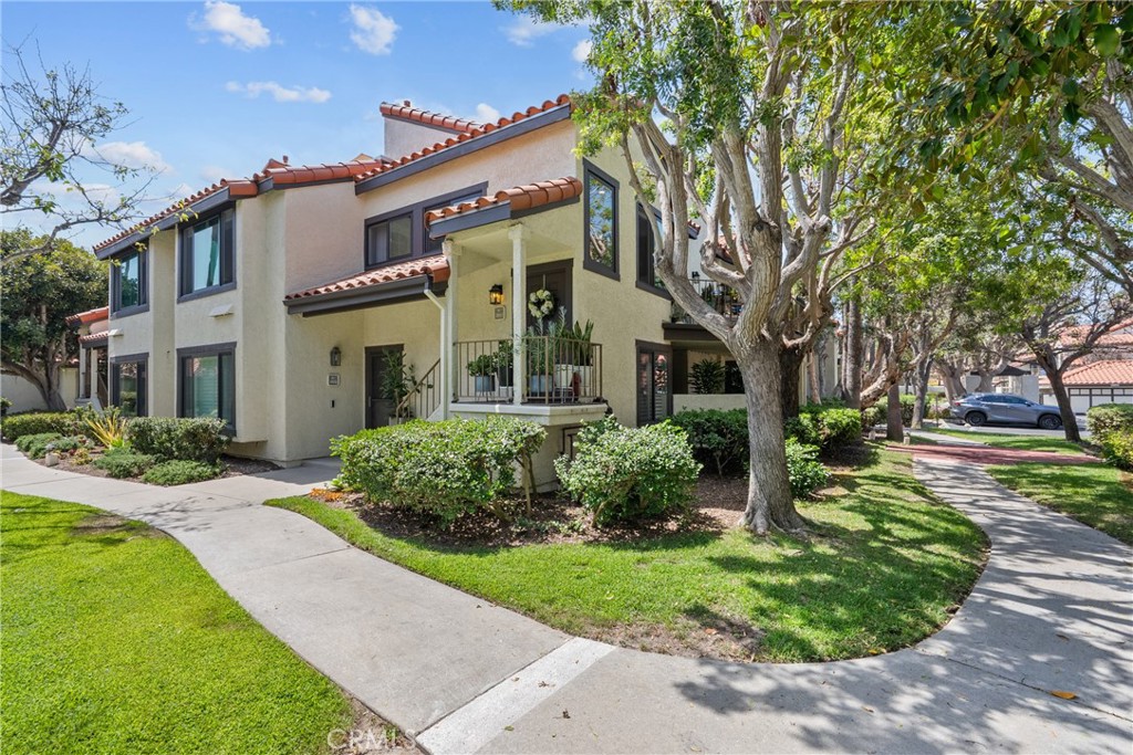 Photo 1 of 46 — 2017 Majorca DR, Oxnard, CA 93035