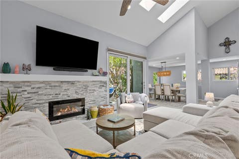 Tiny photo for 2017 Majorca DR DR, Oxnard, CA 93035 (MLS # SR26156978)