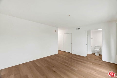 Tiny photo for 1144 12th Street #307, Santa Monica, CA 90403 (MLS # 26988653)