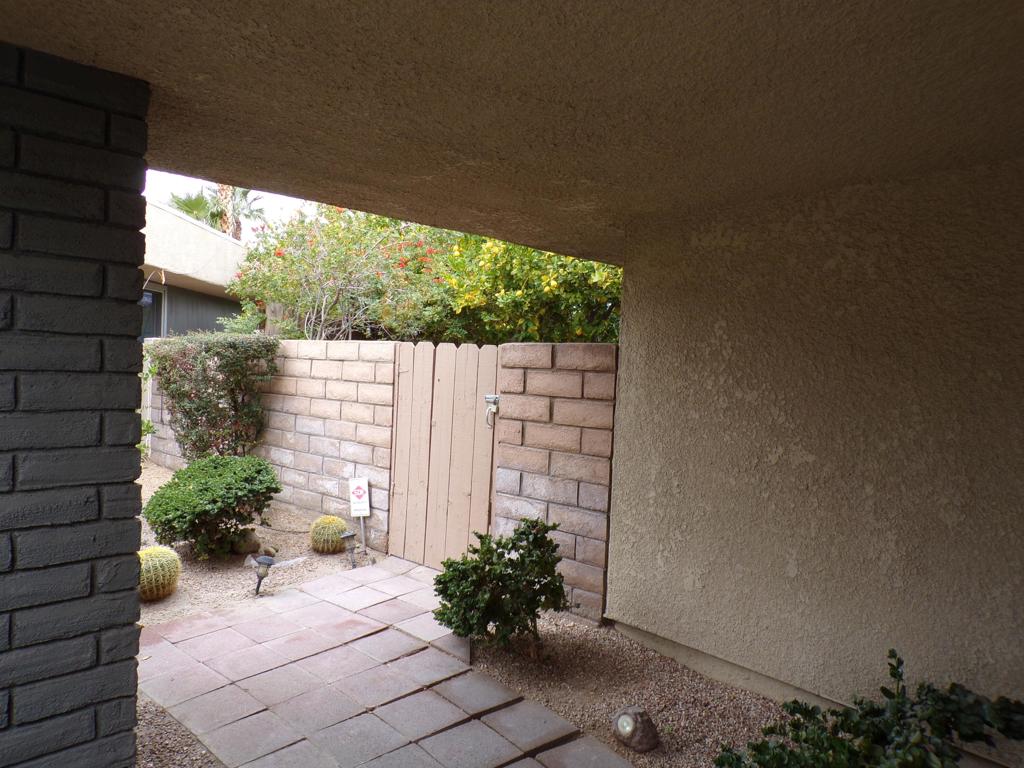 Sunrise Palms - Residential