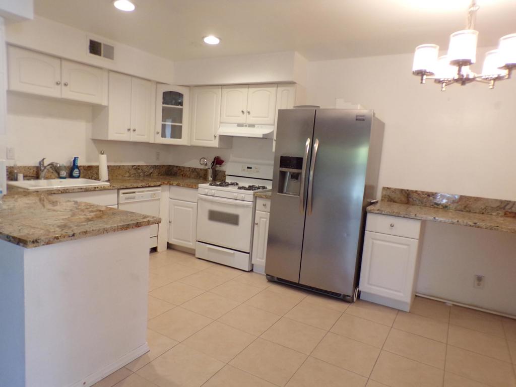 Sunrise Palms - Residential