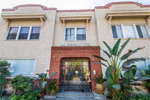 Photo of 1616 E Ocean BLVD #5, Long Beach, CA 90802 (MLS # OC26223810)