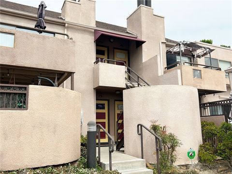 25761 Le Parc 105 Lake Forest CA 92630