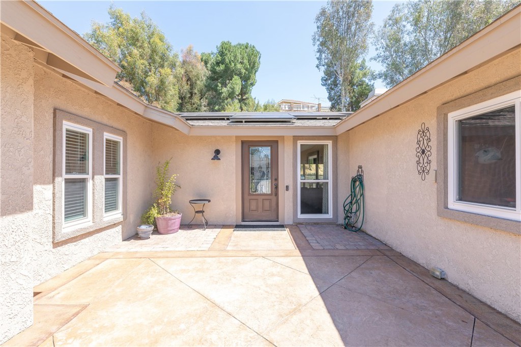 42540 Escolacata Drive