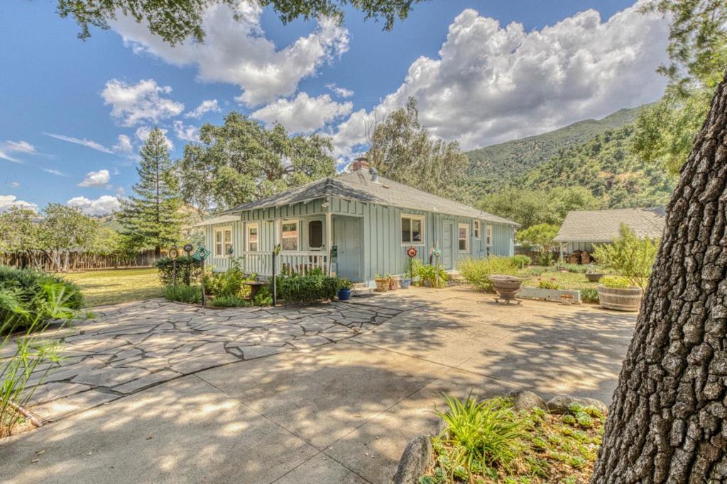 47305 Arroyo Seco Road