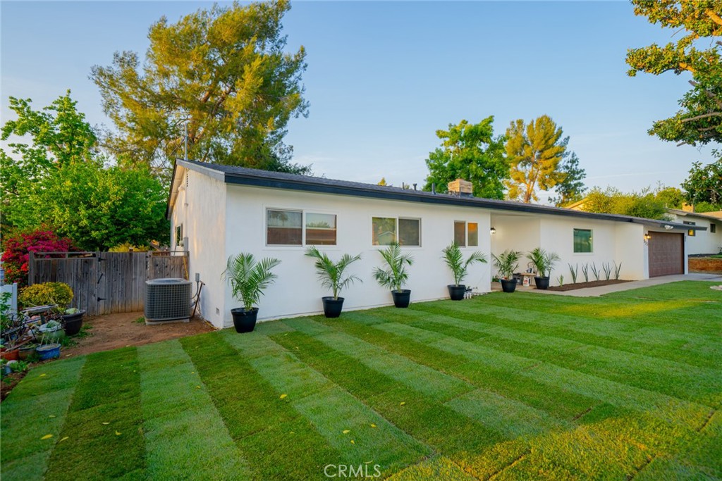 533 Via Vista Drive
