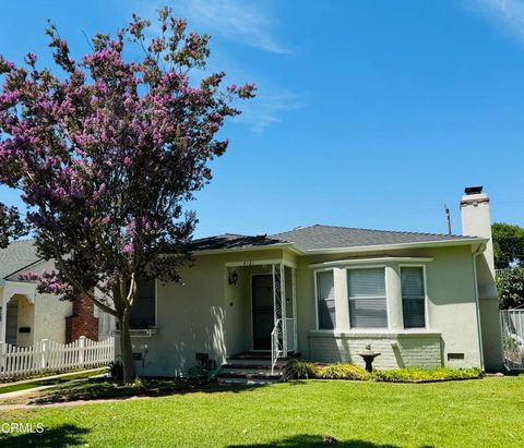 Photo of 4121 W Mcfarlane Avenue, Burbank, CA 91505 (MLS # P1-24776)