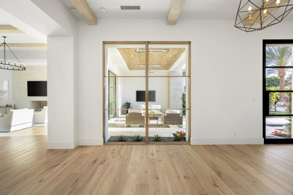 The Hideaway - Residential