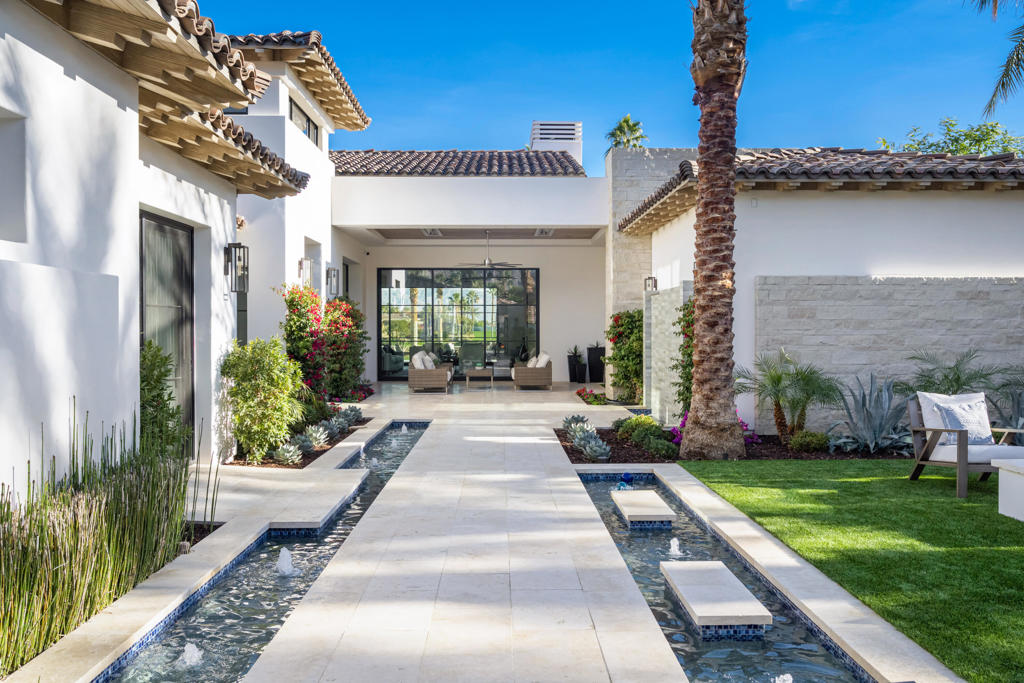 The Hideaway - Residential