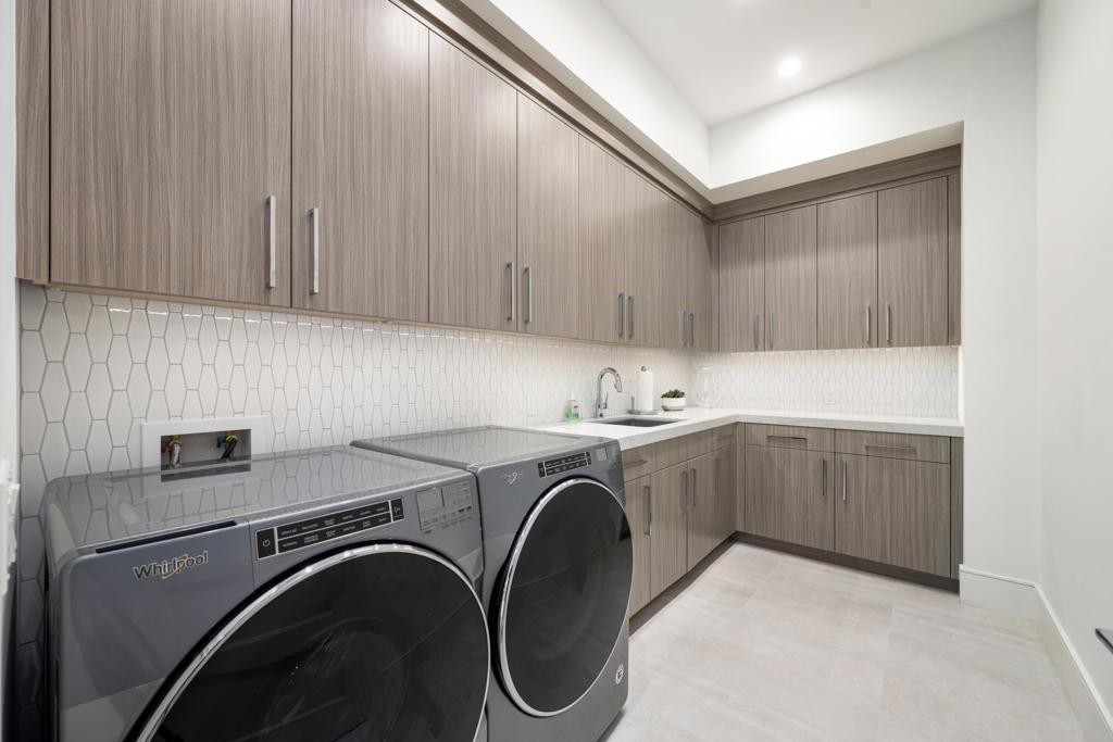 The Hideaway - Residential