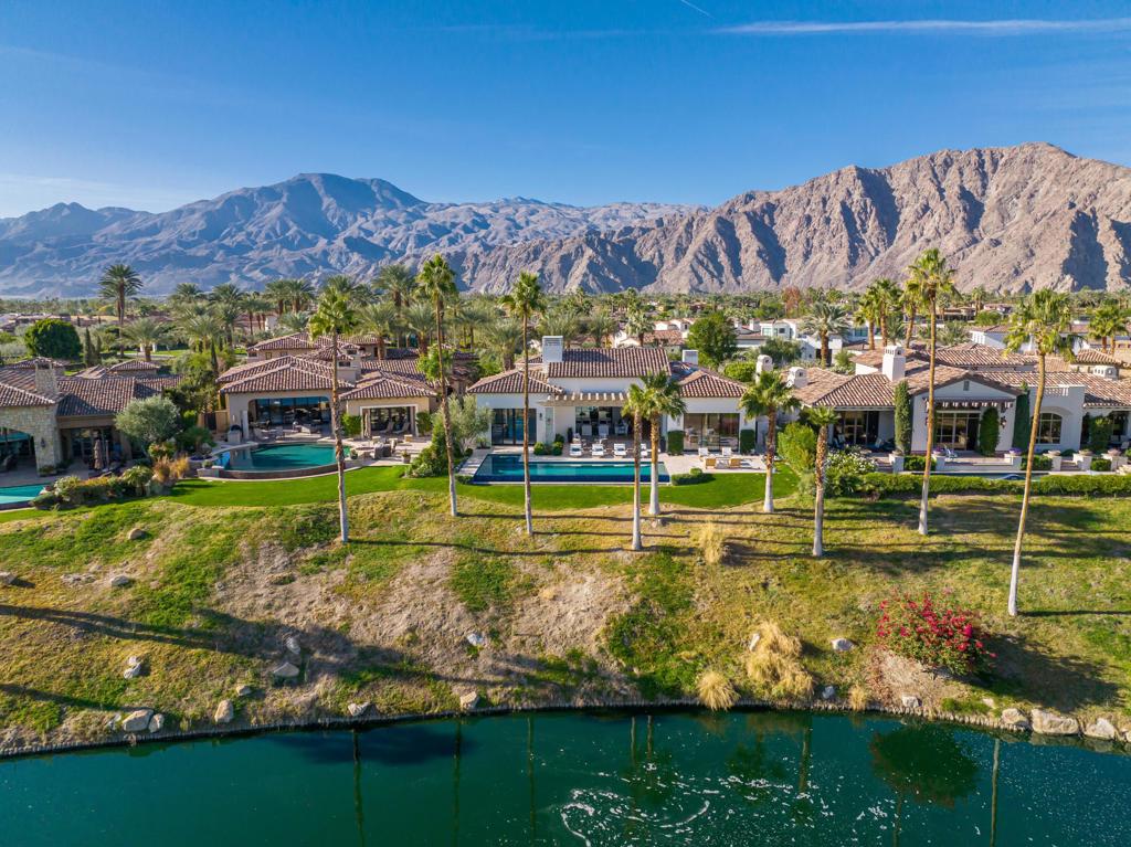 The Hideaway - Residential