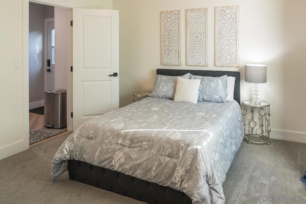 North Park - Residential Income