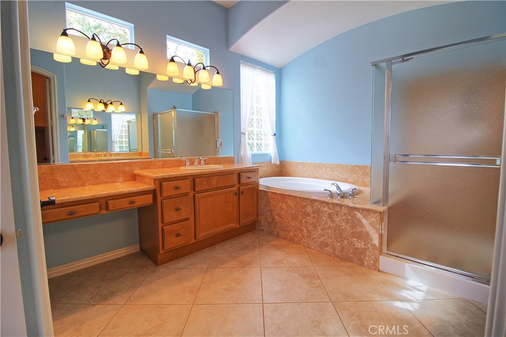 Trilogy - Residential Lease