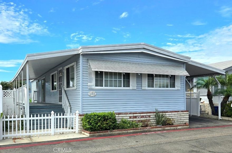 Only 1 1/2 blocks from the OCEAN!!! 3 bedrooms and 2 baths. This Awesome beach house is in the lovely, “Huntington Shorecliffs” Community… Look no more! Walk to the beach in 5 minutes!!!  Gorgeous open floor plan, with nice living and dining room. This beautiful home is 1,120 sq ft and is light and bright! Included with home: refrigerator, washer and dryer! Also included upgrades: New paint whole house inside, and New floors. Giant backyard! The monthly park lease is Approx. $3,000 a month, which includes access to the community clubhouse, pool and gym. 1 year home warranty also included!!! All located in the park’s private community. This Beach house is down the street from the Pacific Ocean, and down the street from the famous Huntington Beach Pier and "Pacific City" with new shops and restaurants.