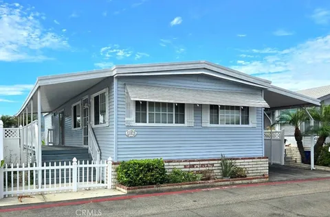 20701 Beach Blvd Unit 103, Huntington Beach, CA 92648 - MLS#: OC25221547