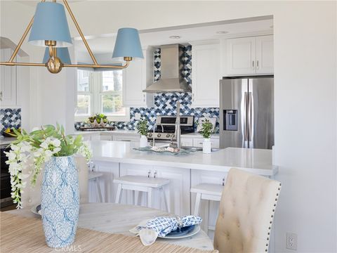 Tiny photo for 237 Via Los Miradores, Redondo Beach, CA 90277 (MLS # SB25224292)