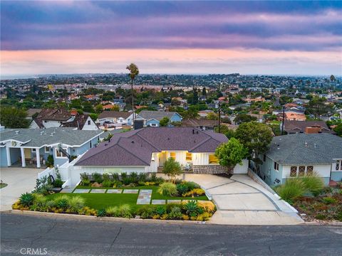 Tiny photo for 237 Via Los Miradores, Redondo Beach, CA 90277 (MLS # SB25224292)