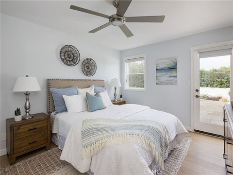 Tiny photo for 237 Via Los Miradores, Redondo Beach, CA 90277 (MLS # SB25224292)