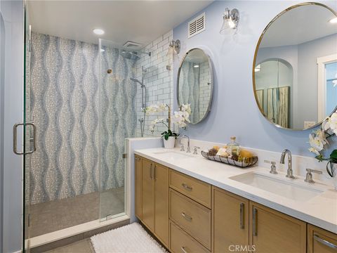 Tiny photo for 237 Via Los Miradores, Redondo Beach, CA 90277 (MLS # SB25224292)