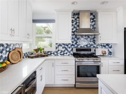 Tiny photo for 237 Via Los Miradores, Redondo Beach, CA 90277 (MLS # SB25224292)