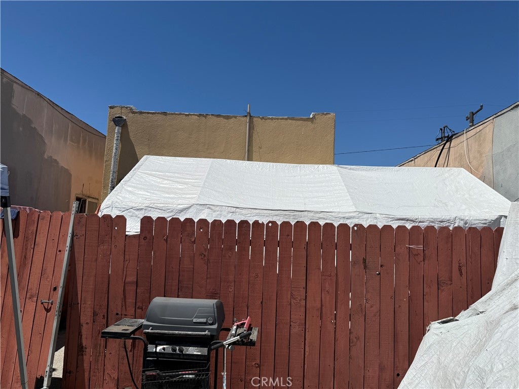 4701 1/2 E Compton Boulevard, Compton CA 90221